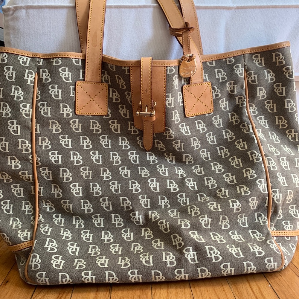 Dooney & Bourke Large Tote - Monogrammed